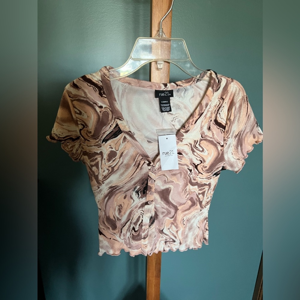 NEW Rue21 Women’s Marble Print Crop Top, XS